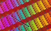 Crean transistores de 2,5 nm con precisión atómica: La Ley de Moore seguirá viva